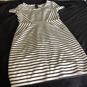 Xhiliration Black and White Striped Midi Dress